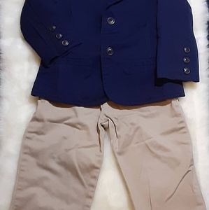 Toddler boys play clothes size 2t/24 months pants/t shirts/lot/outfit/bundle